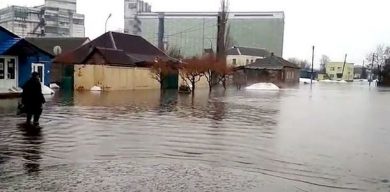 У мережі з’явилися відео потопу в Охтирці (відео)