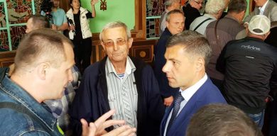 Екс-губернатор Юрій Чмирь зустрівся з чорнобильцями Сумщини (фото)