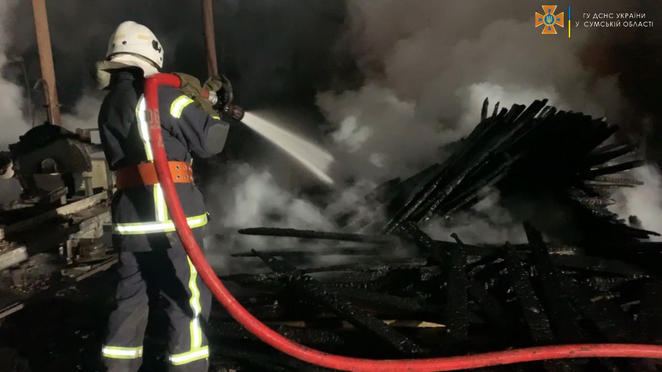 Стали відомі подробиці масштабної пожежі у Шостці