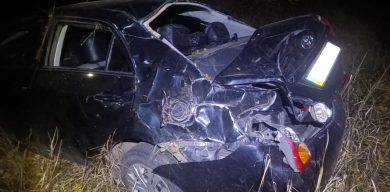 На Роменщині перекинулася Toyota Corolla: водій загинув, два пасажири в лікарні