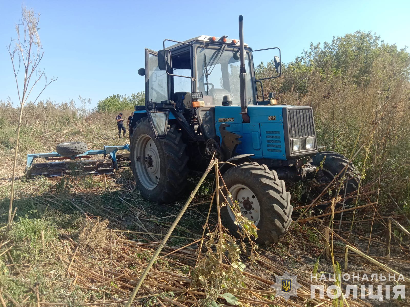 На Недригайлівщині трактор переїхав чоловіка у полі