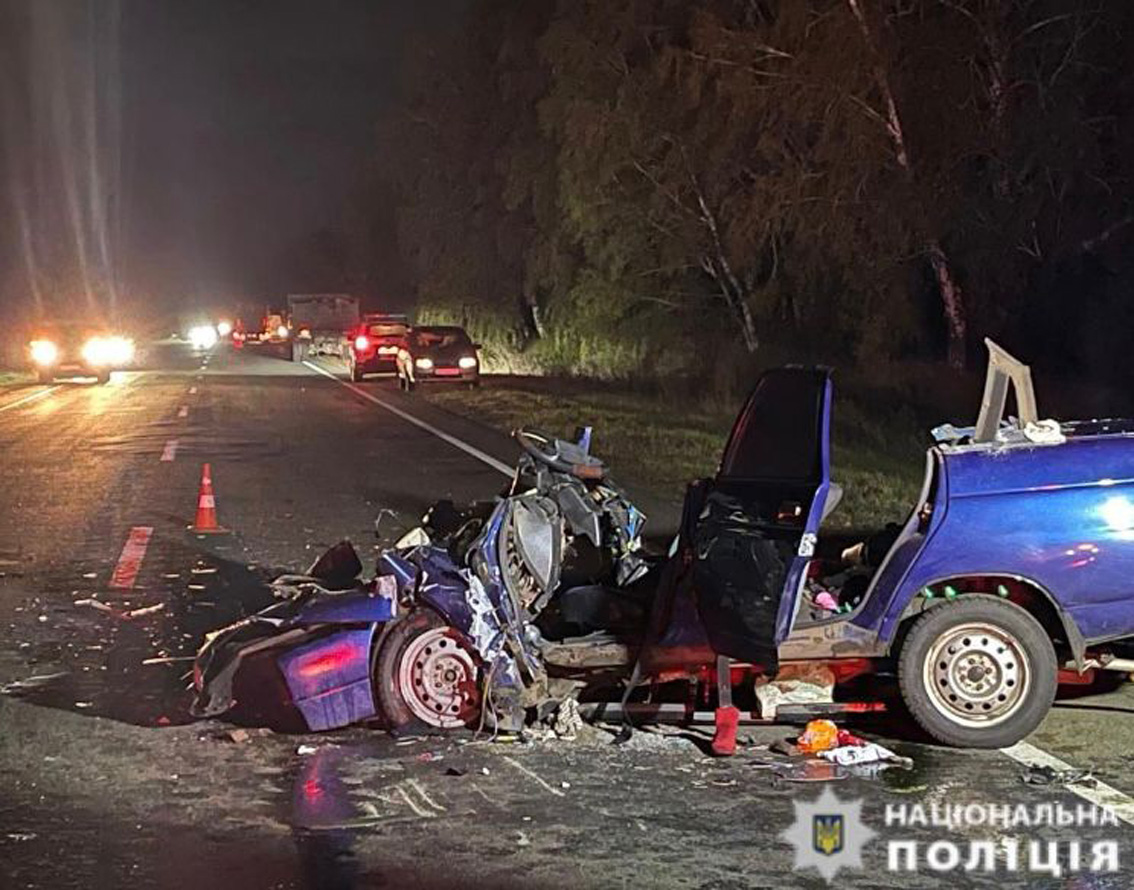 На Чернігівщині в ДТП загинула родина з двома дітьми з Сумщини