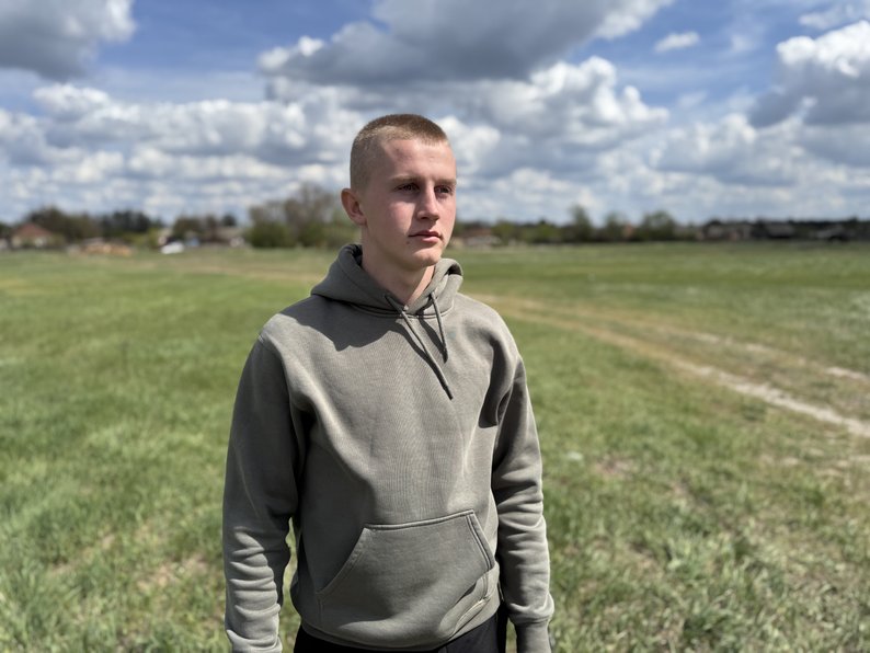 “Попросив мене бути з мамою”: син розповів про батька, який загинув у Курській області