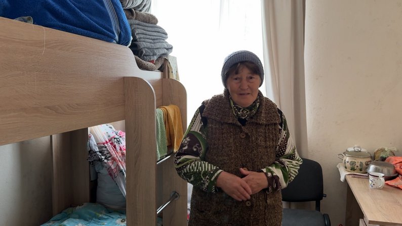 “Три роки скитаюся”. Як живе переселенка з Олександрівки у Солдатському