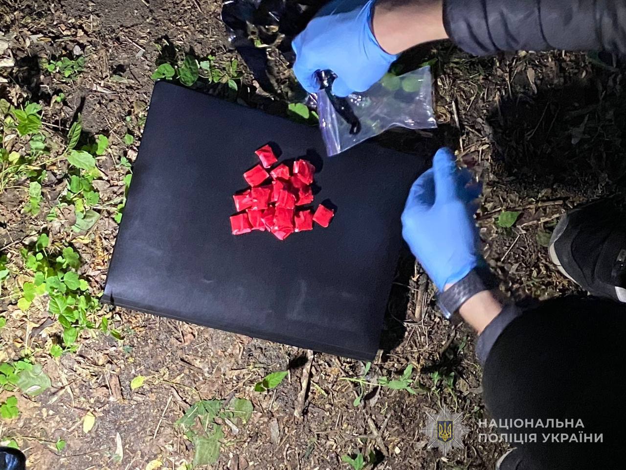 У Сумах поліцейські затримали 19-річного збувача наркотиків