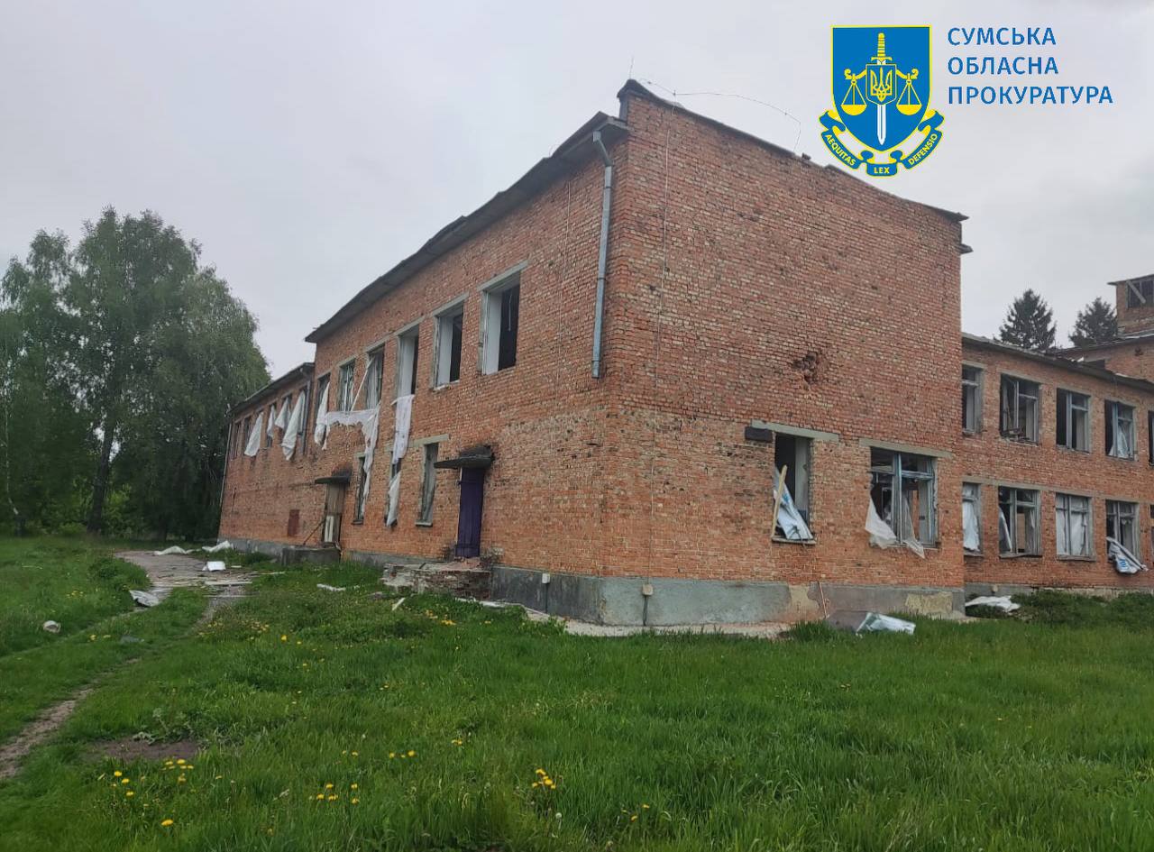 У прокуратурі показали фото з Річківської громади на Білопільщині після російської атаки
