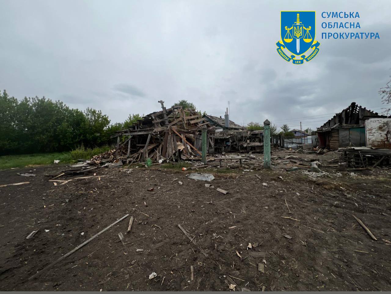 У прокуратурі показали фото з Річківської громади на Білопільщині після російської атаки