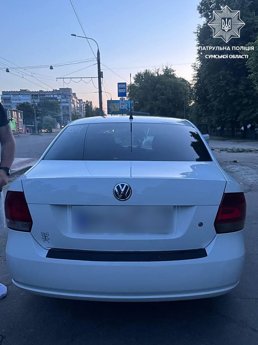 У Сумах патрульні виявили автівку, яку розшукують на Київщині