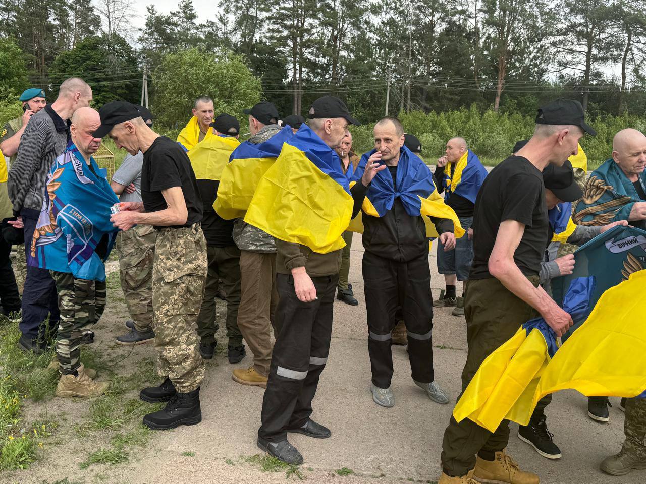 Україна повертає з полону важкопоранених та тяжкохворих Захисників – черговий етап великого обміну