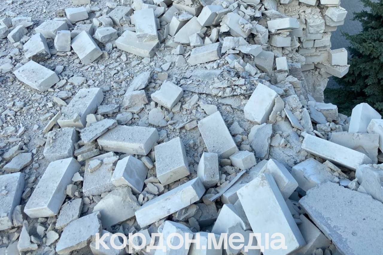 Наслідки влучання четвертого безпілотника по Сумах