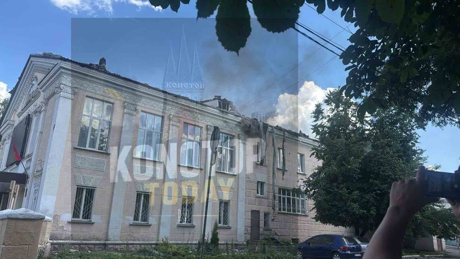 Жахливий удар по центру Конотопа: перехожий втратив ногу після прильоту