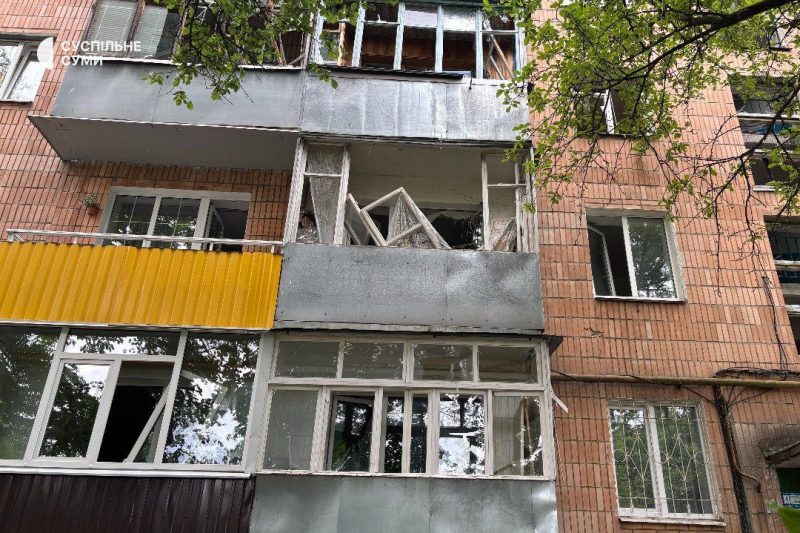 Відомо про 11 поранених у Сумах після ранкової атаки