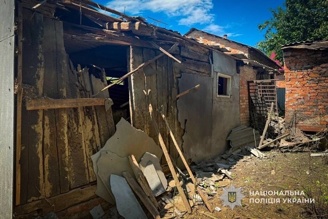 Росіяни добу били по 14 громадах Сумщини: одна жінка померла, є поранені та руйнування