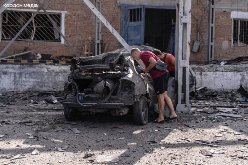 Стали відомі наслідки удару по Зарічному району Сум