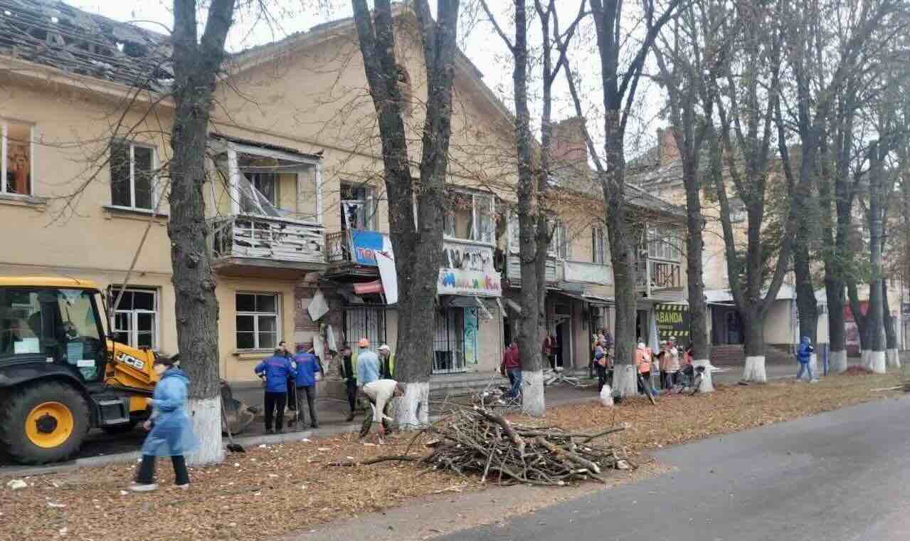 65 обстрілів за добу: на Сумщині загинув 17-річний хлопець, є поранені та масштабні руйнування